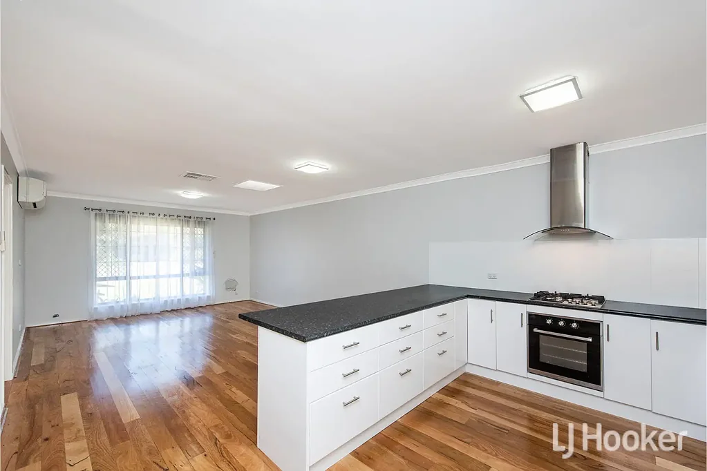 5A Hume Road, Thornlie, WA 6108
