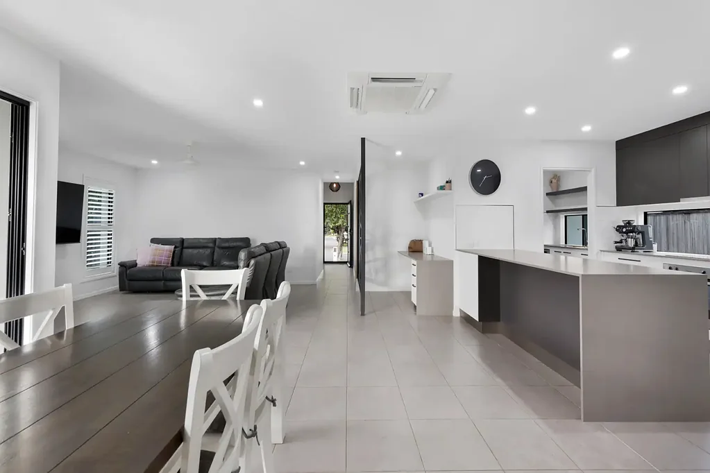 17 Hoffman Drive, Marian, QLD 4753