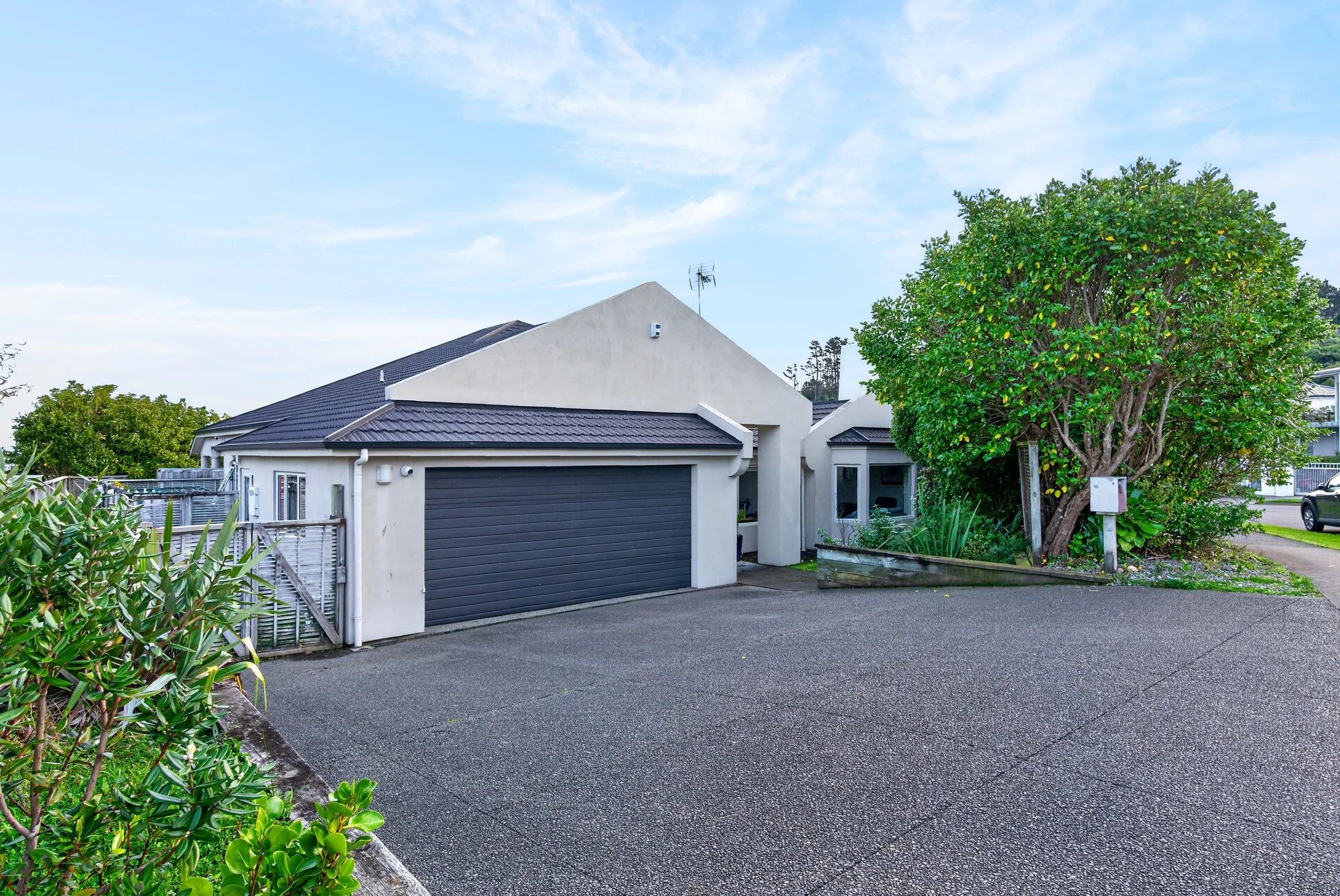 Tirohanga 4房  Prime Position, Panoramic Views