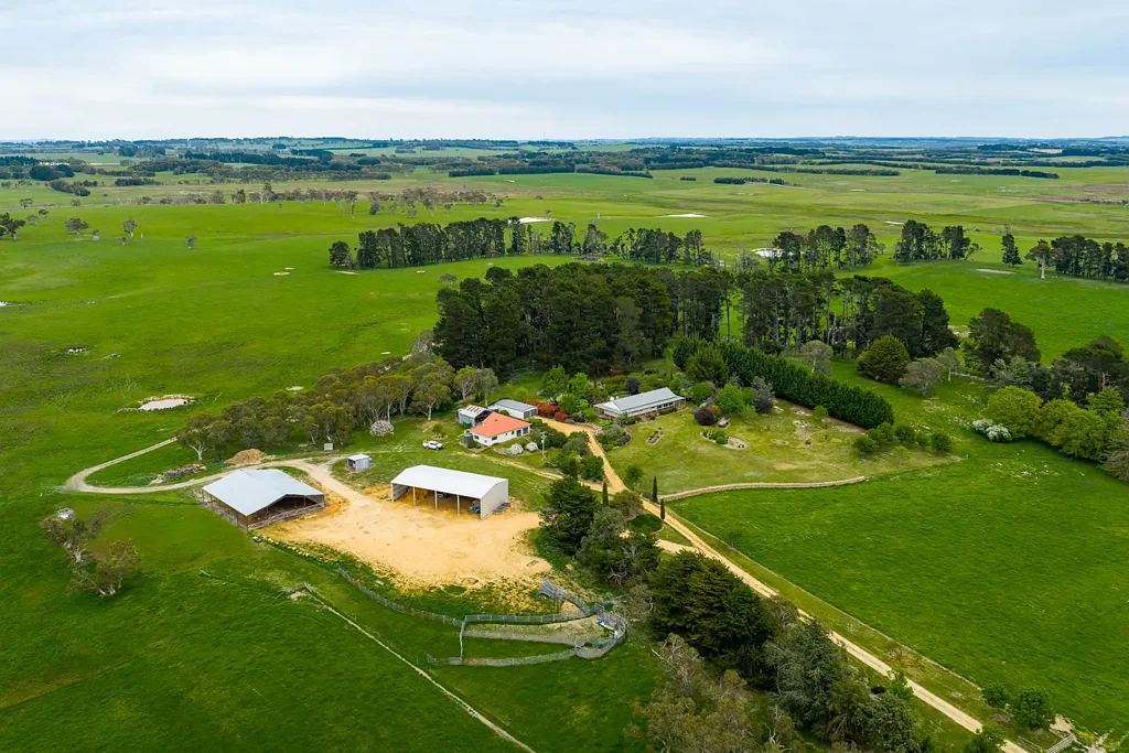 Crookwell  The Complete Package!