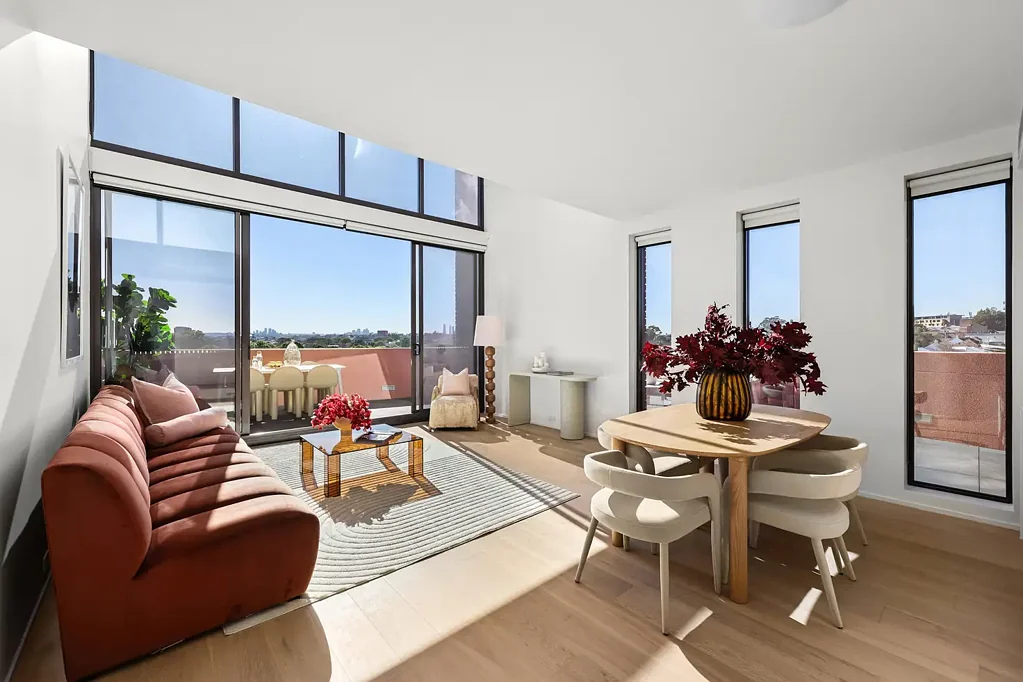 Dulwich Hill 3Moenga Family-sized, eye-catching sub-penthouse with city views