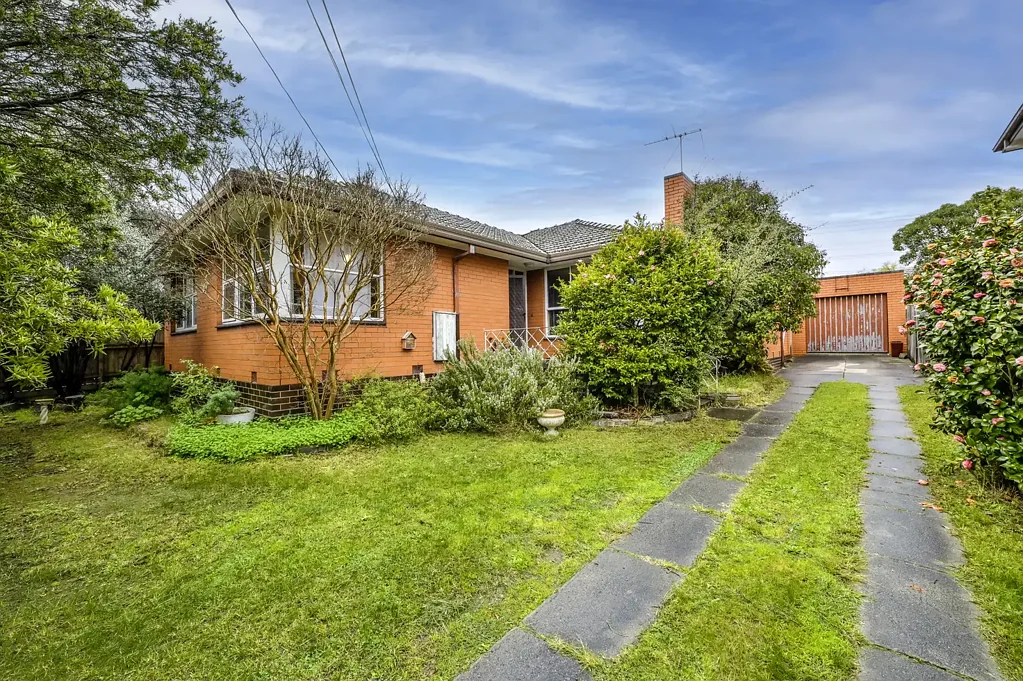 Burwood 3Kwarto Elevated original charm in a picture-perfect location