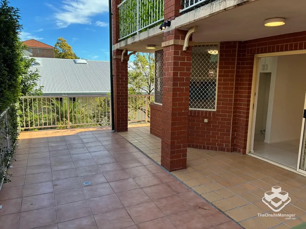 Spacious Apartment with Expansive Outdoor Living in the Heart of Kelvin Grove