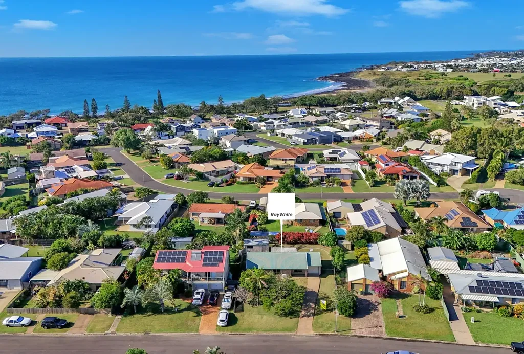 6 Endeavour Court, Bargara, QLD 4670