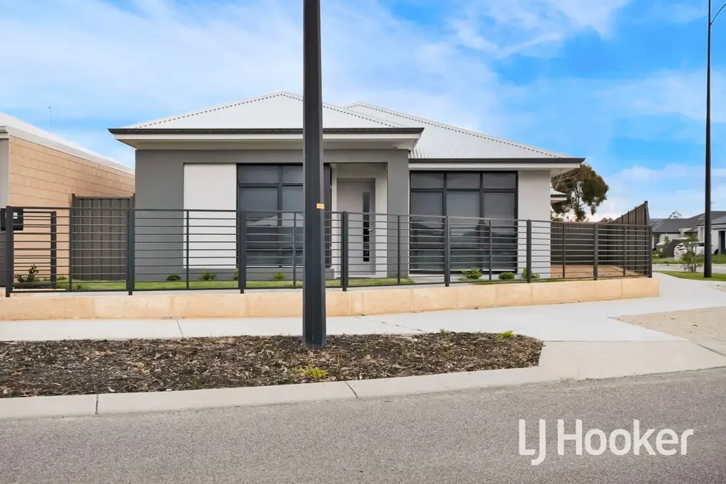 Contemporary Comfort in a Fantastic Yanchep Location