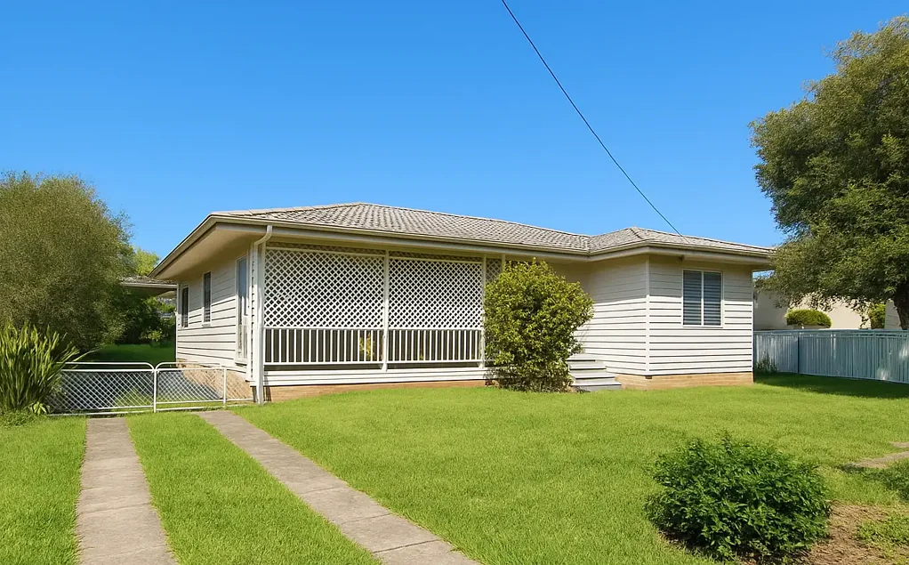 34 Edith Street, Miles, QLD 4415