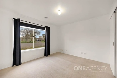 30 Whitehead Court, Altona Meadows, VIC 3028, 3 Bedrooms, 1 Bathrooms, House