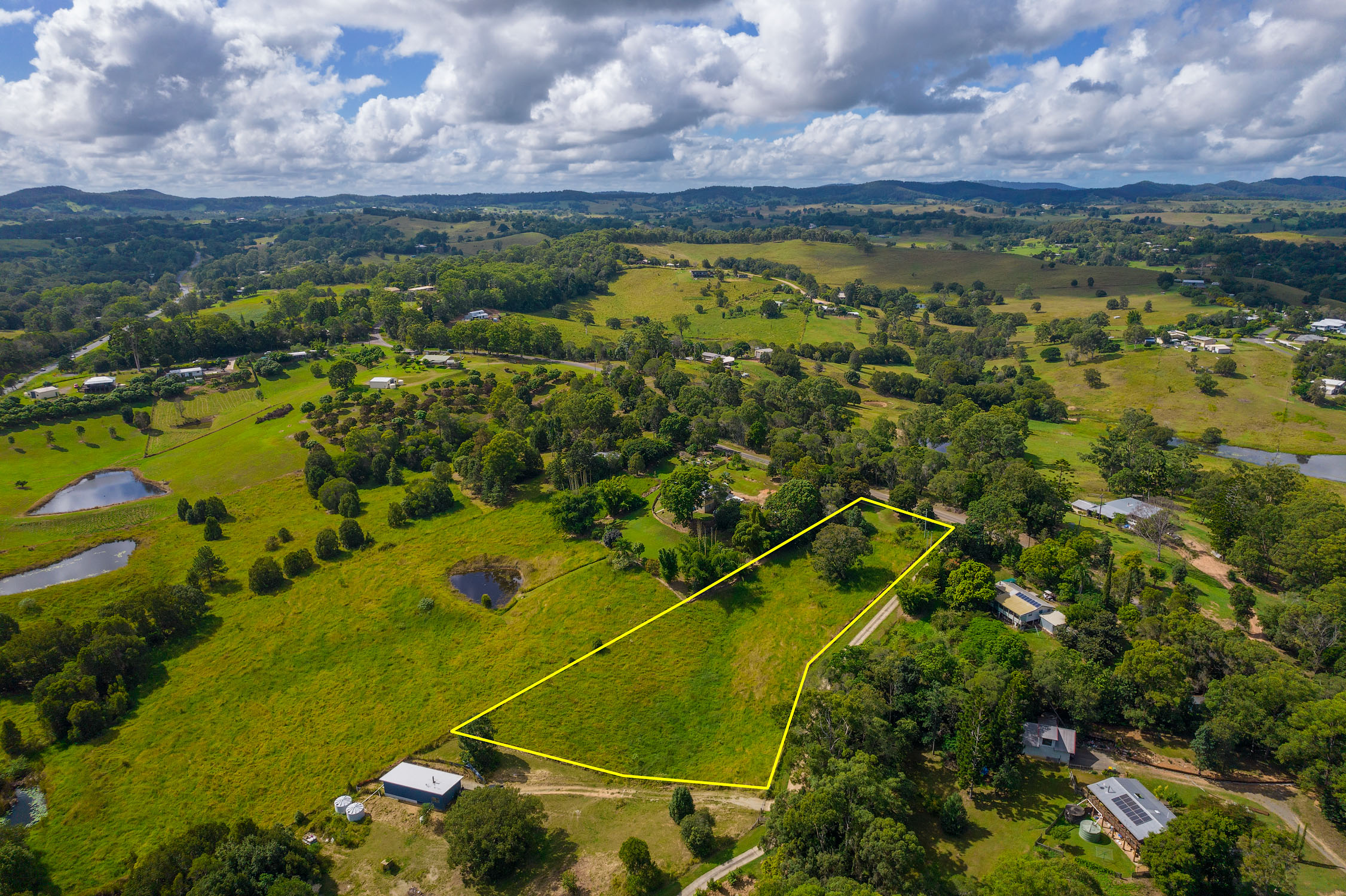 63 GRECIAN BENDS RD, GREENS CREEK QLD 4570, 0 rūma, 0 rūma horoi, Section