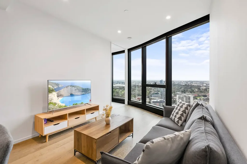 Move-in Ready @ Australia 108
