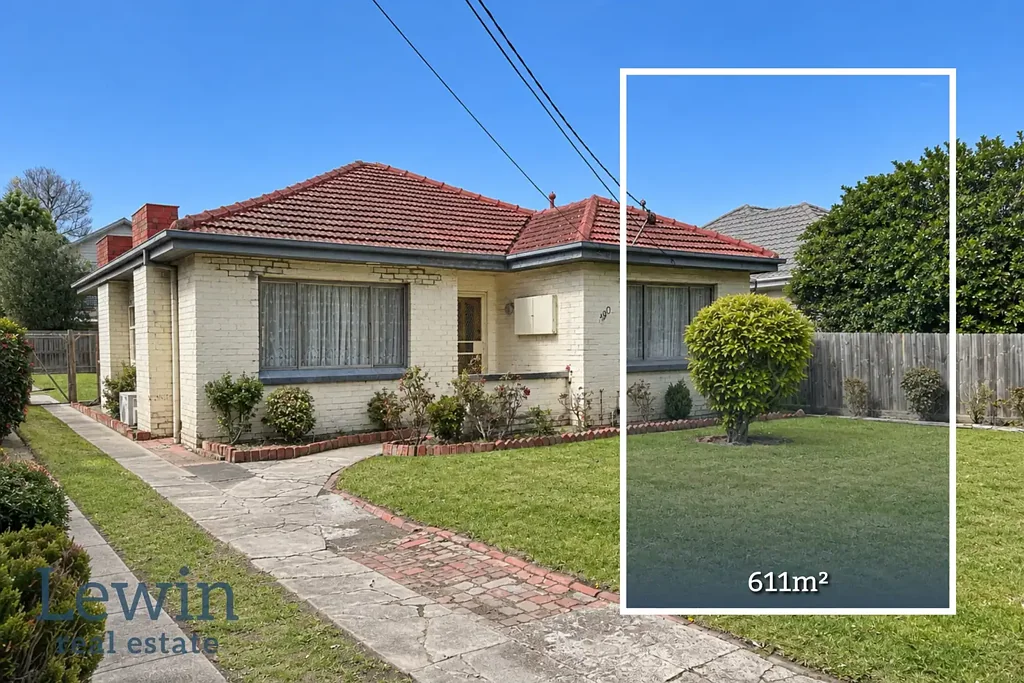Mentone 2Zimmer A Classic Home With a Little More Up Its Sleeve (611sqm)