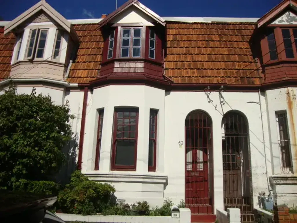 Terrace home with 2 bedrooms and study/home office