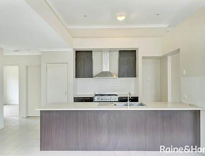 7 Calypso Crescent, Point Cook, VIC 3030, 4 ห้องนอน, 2 ห้องน้ำ, House