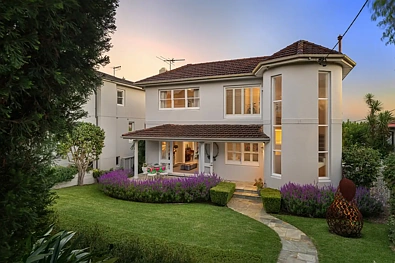 Seaforth 4 Slaapkamer 'Garden House' - Architectural Elegance Meets Contemporary Resort Living