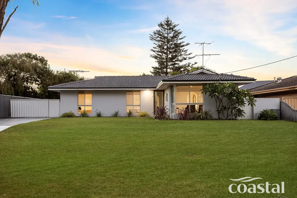 24 Cornwallis Road, Madora Bay, WA 6210