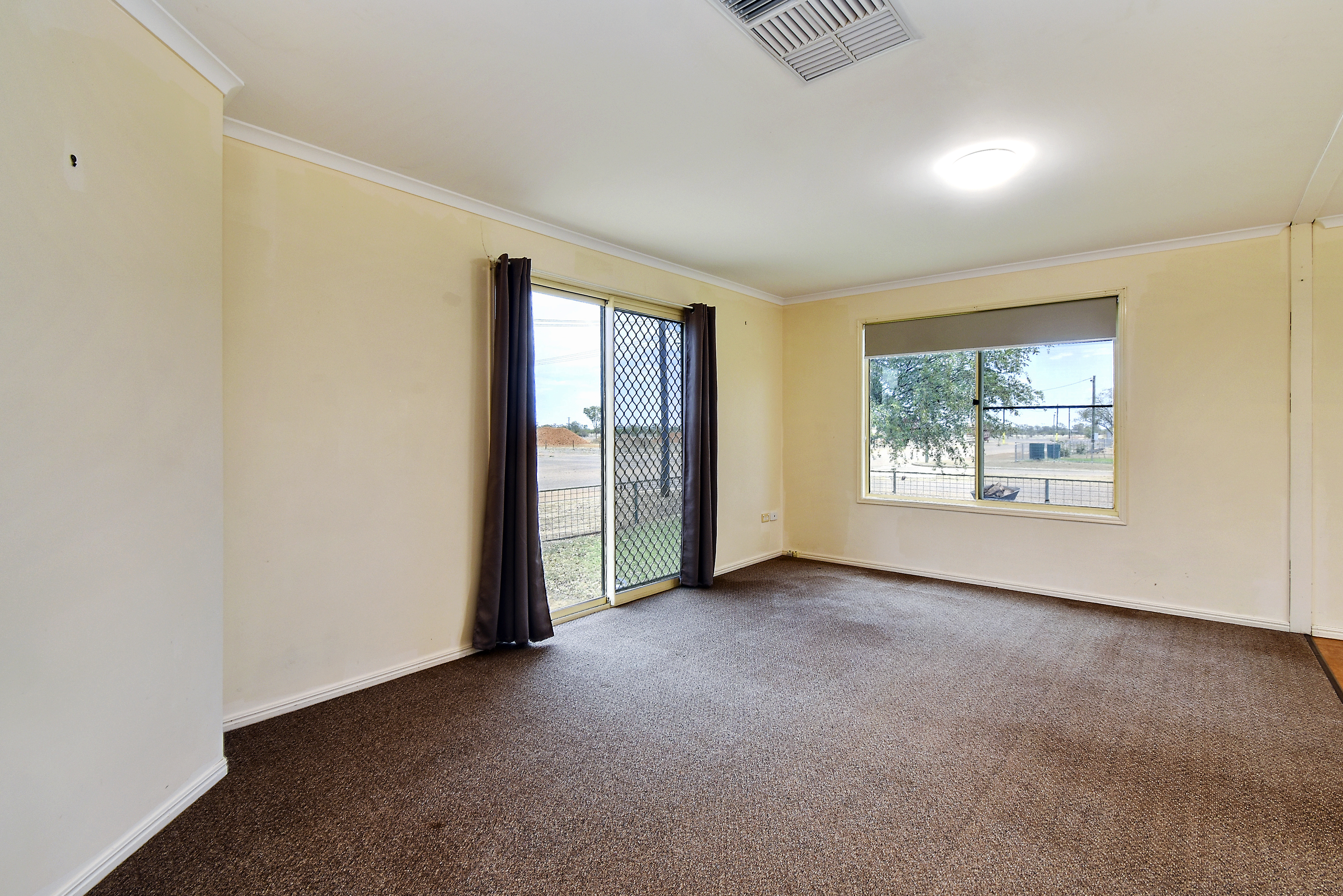 160 WREN ST, LONGREACH QLD 4730, 0 Schlafzimmer, 0 Badezimmer, House