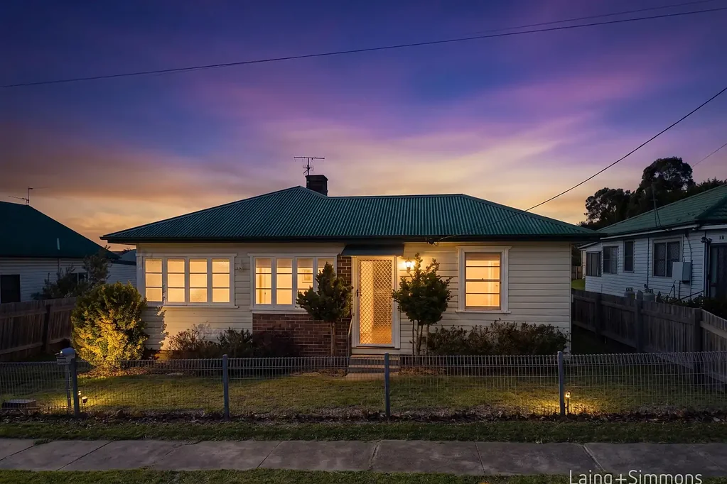 Armidale 3침실 Comfortable & Convenient Living