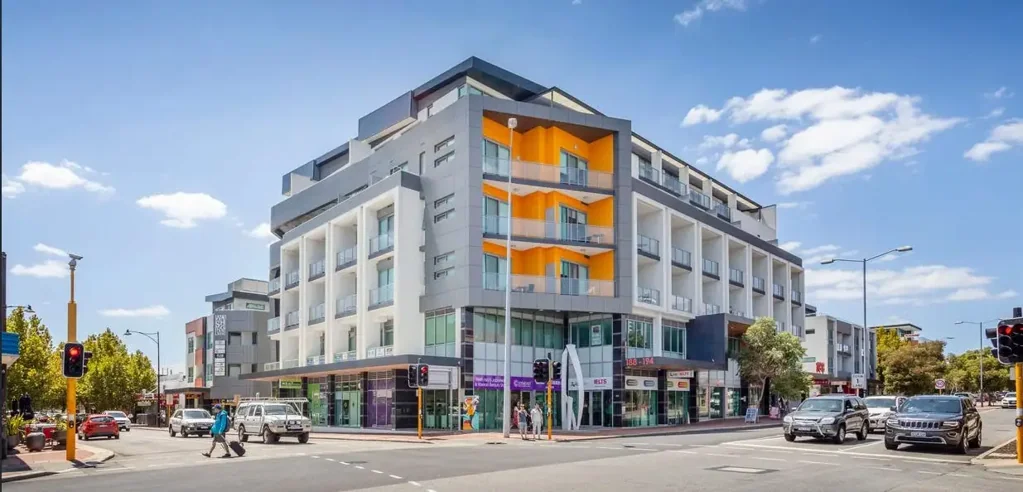 Perth 2 Bedroom Stunning, High-End Apartment in Secure Complex In Top Locale. Easy Care, Lifestyle & Convenience & Providing the Opportunity for High Returns!