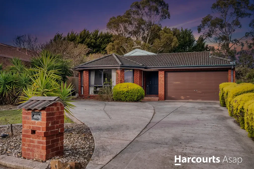 20 Maryrose Crescent, Endeavour Hills, VIC 3802