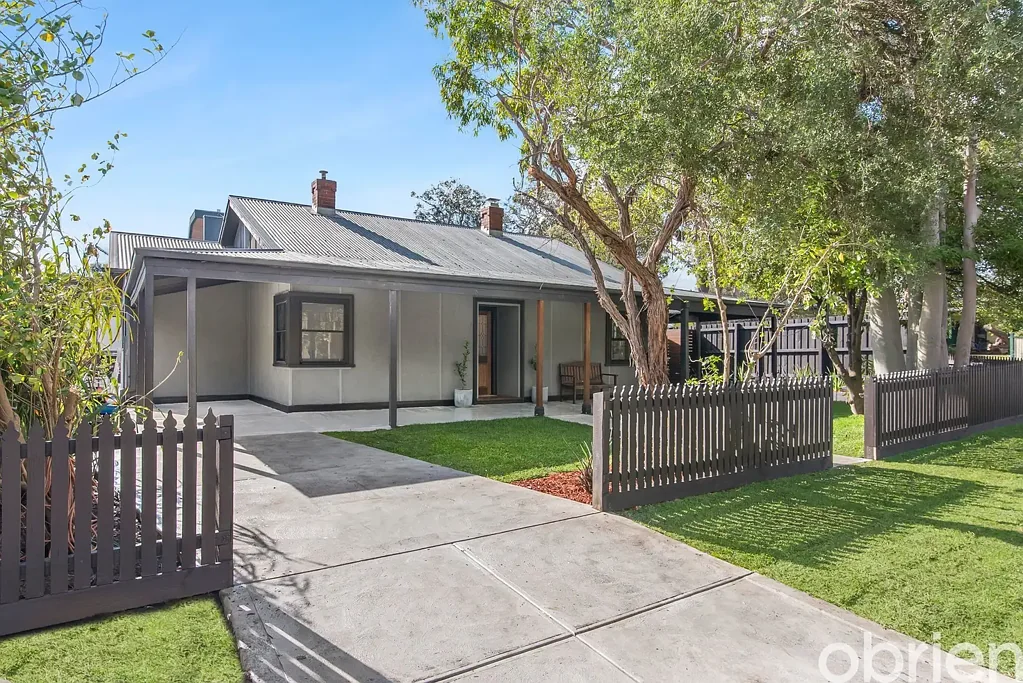 Frankston South 3Kwarto Imagine Character Filled Coastal Living. Can You Picture It?