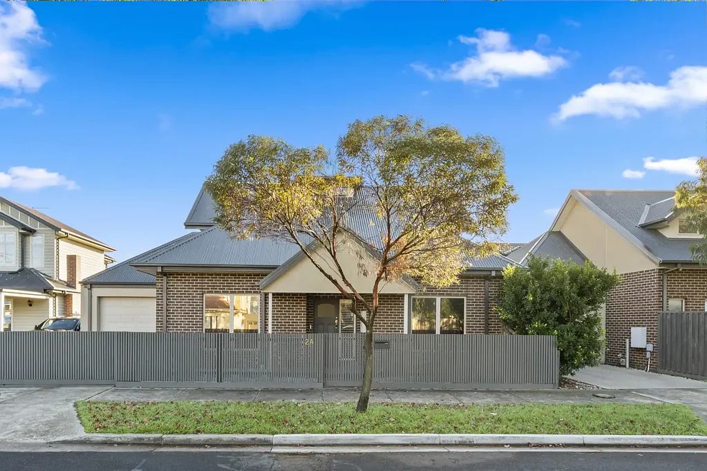 2A Malcolm Street, Oak Park, VIC 3046, 3 Bedrooms, 2 Bathrooms, Unit