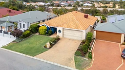 23 Shelduck Crescent, Bennett Springs
