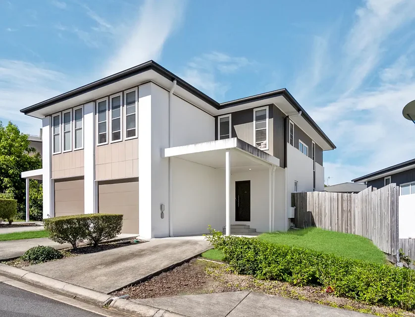48/46 Clover Hill Dr, Mudgeeraba, Gold Coast, 4 Bedrooms, 2 Bathrooms, Townhouse