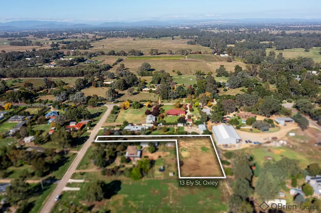 Oxley Private Land in the heart of Oxley