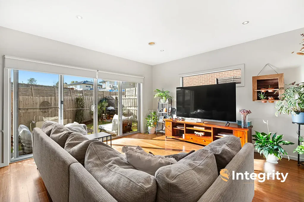 Healesville 3Phòng ngủ Stylish, Low-Maintenance Living in Prime Central Location