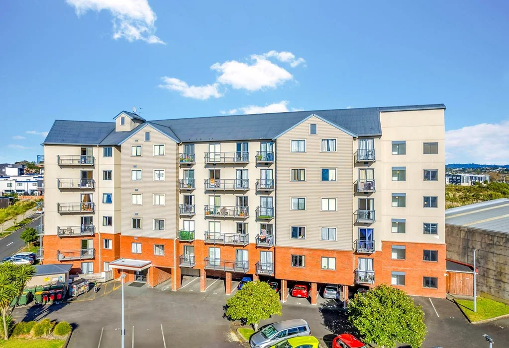 Modern Studio Living in the Heart of New Lynn