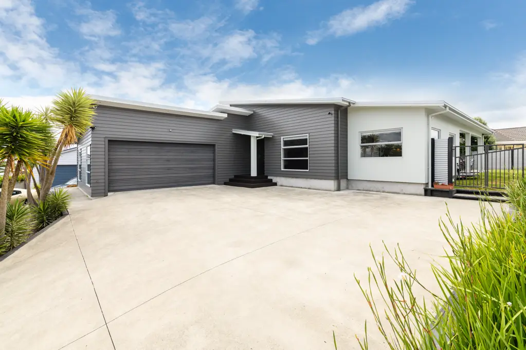 1 Tennyson Avenue, Kelvin Grove, Palmerston North, Manawatu-Wanganui