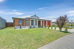 10 Ashpan Approach, West Busselton