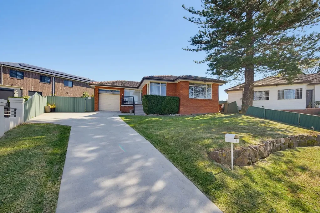 Merrylands 3Kwarto Spacious 632.3sqm Block in a Peaceful Cul-De-Sac