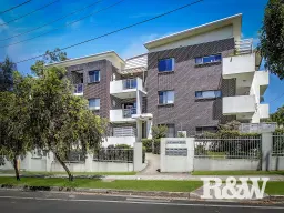 2/55-57 Hassall Street, Westmead