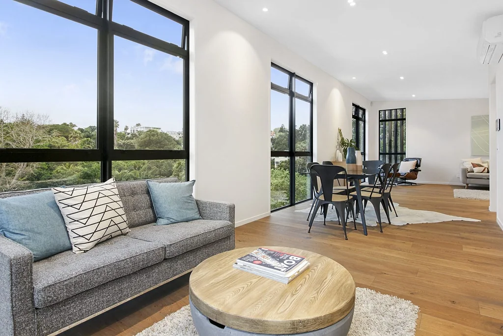 Prime Parnell Townhouse Living - Secure Your Slice of Auckland's Best Now!