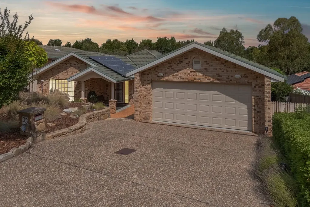 33 Tanderra Crescent, Ngunnawal, ACT 2913