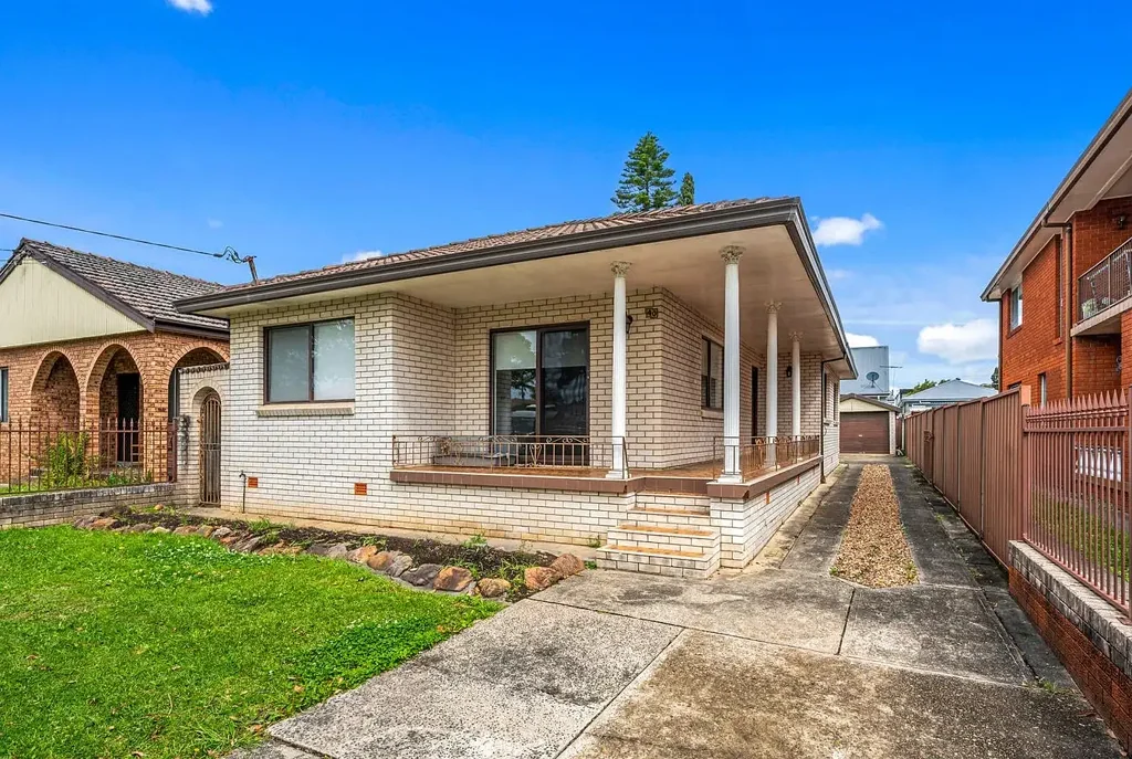 Auburn 4침실 BUILT TO LAST, PERFECTLY POSITIONED - A RARE OPPORTUNITY IN AUBURN!