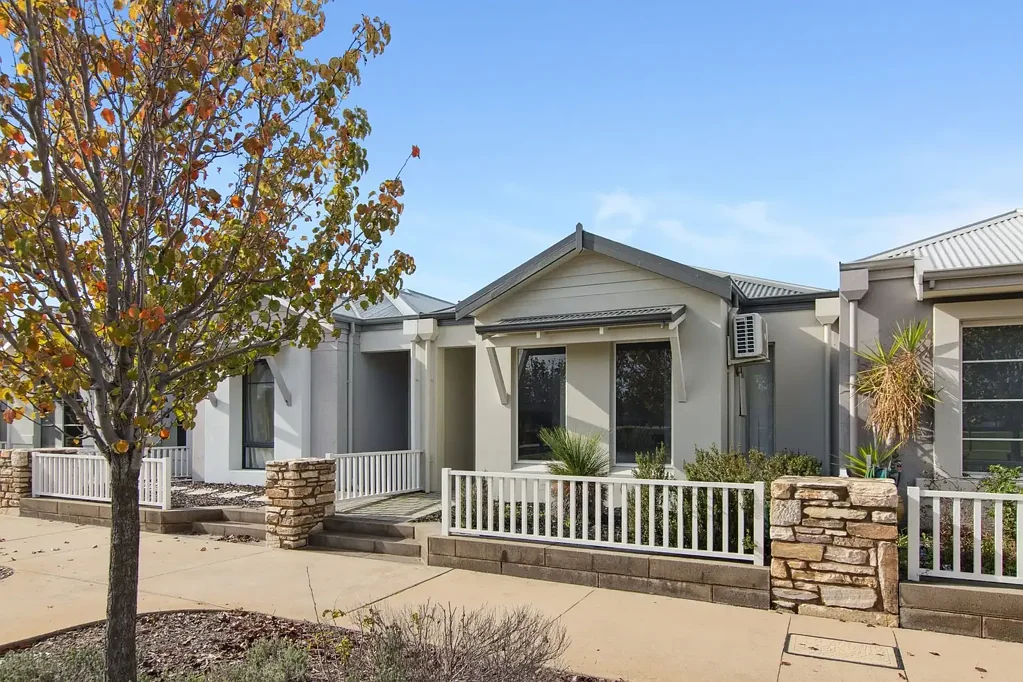 Ellenbrook 2Moenga Good things come in small packages