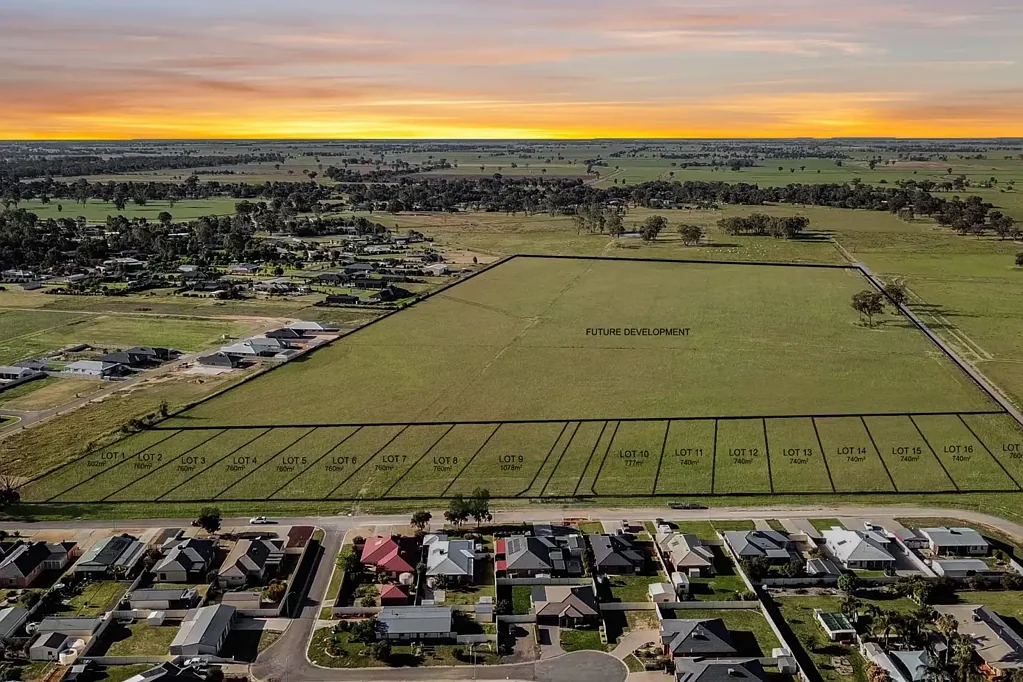 Tocumwal  Tocumwal – The Murray River Dream!