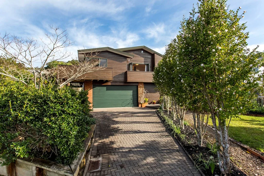 9 Highwood Grove, Torbay, North Shore City, Auckland