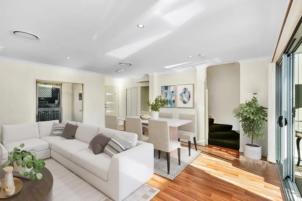 Robina 4 Bedroom Four-Bedroom Tri Level Townhouse - Modern, Spacious & Ready to Move In!