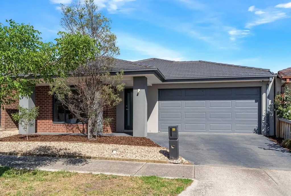 Spacious Family Living in the Sought-After Waratah Estate