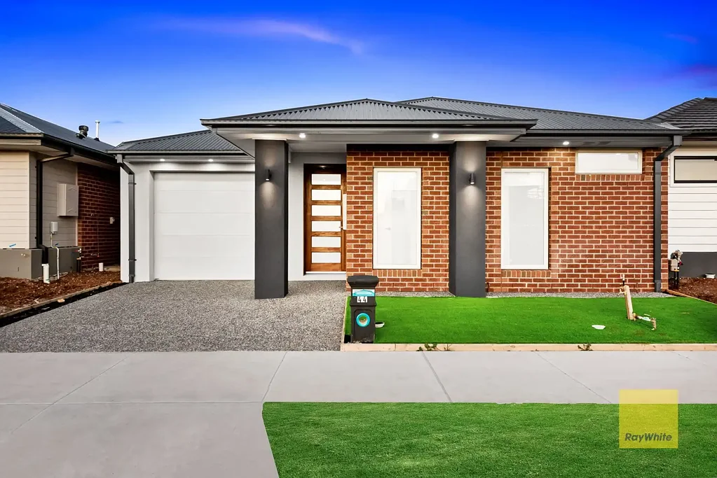 44 Anghor Drive, Fraser Rise, VIC 3336