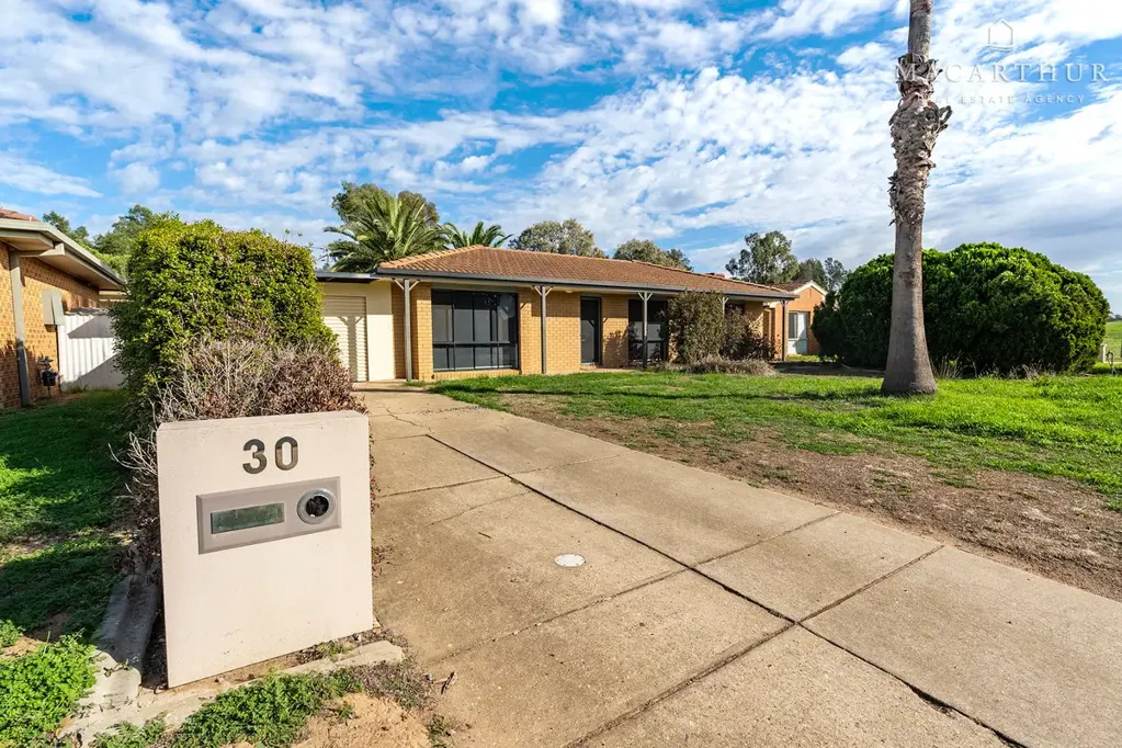 Charming 3-Bedroom Residence