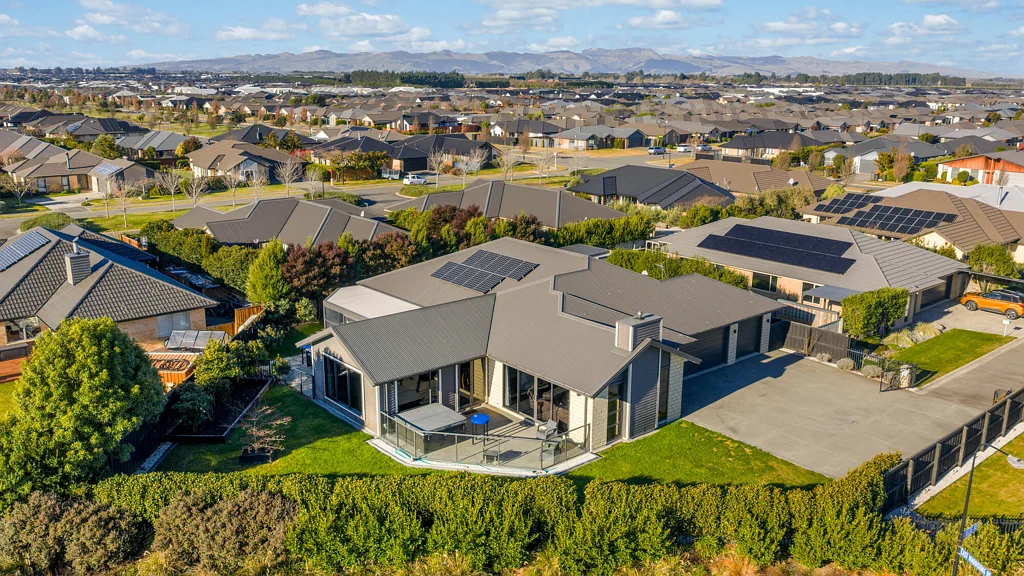 Rolleston 4房  Triple Garage!! Fabulous Home!!