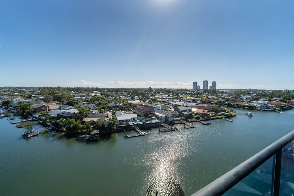 5705/5 Harbourside Court, Biggera Waters, QLD 4216