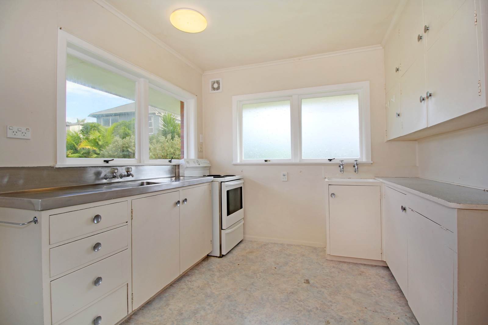 6/32 Alamein Avenue, Belmont, Auckland - North Shore, 2 ห้องนอน, 1 ห้องน้ำ