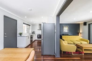 ਰਸੋਈ - 39 Lyndhurst Street, Dianella, WA 6059