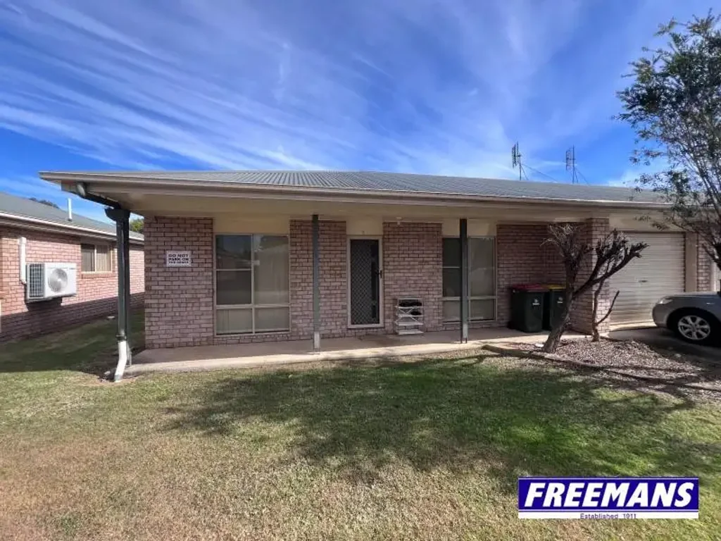 2/27-29 James Street, Kingaroy, QLD 4610