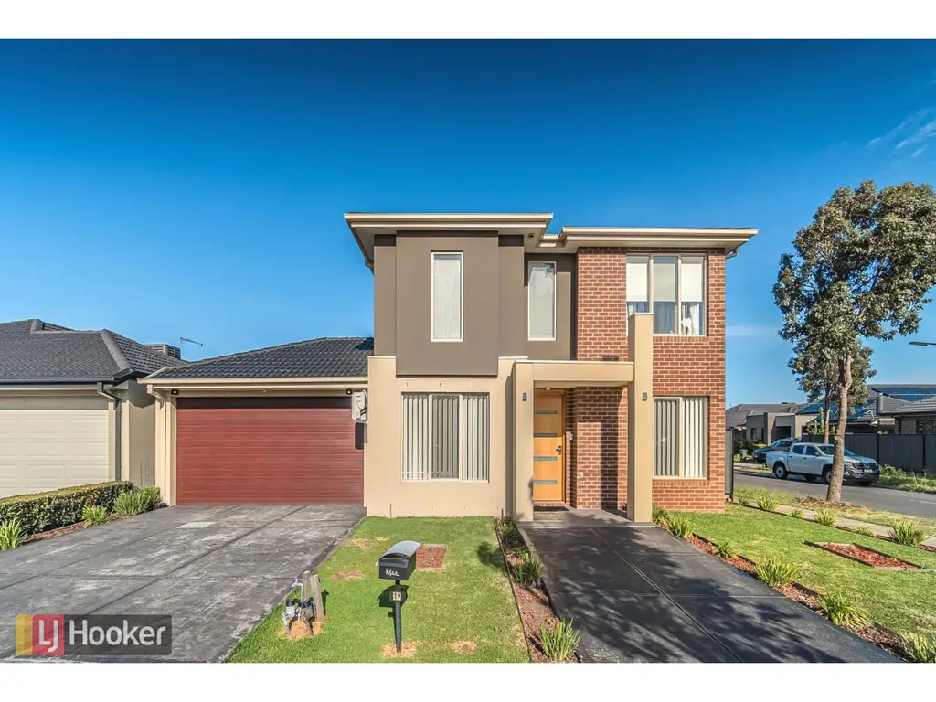 Impressive Residence In A Standout Location!
