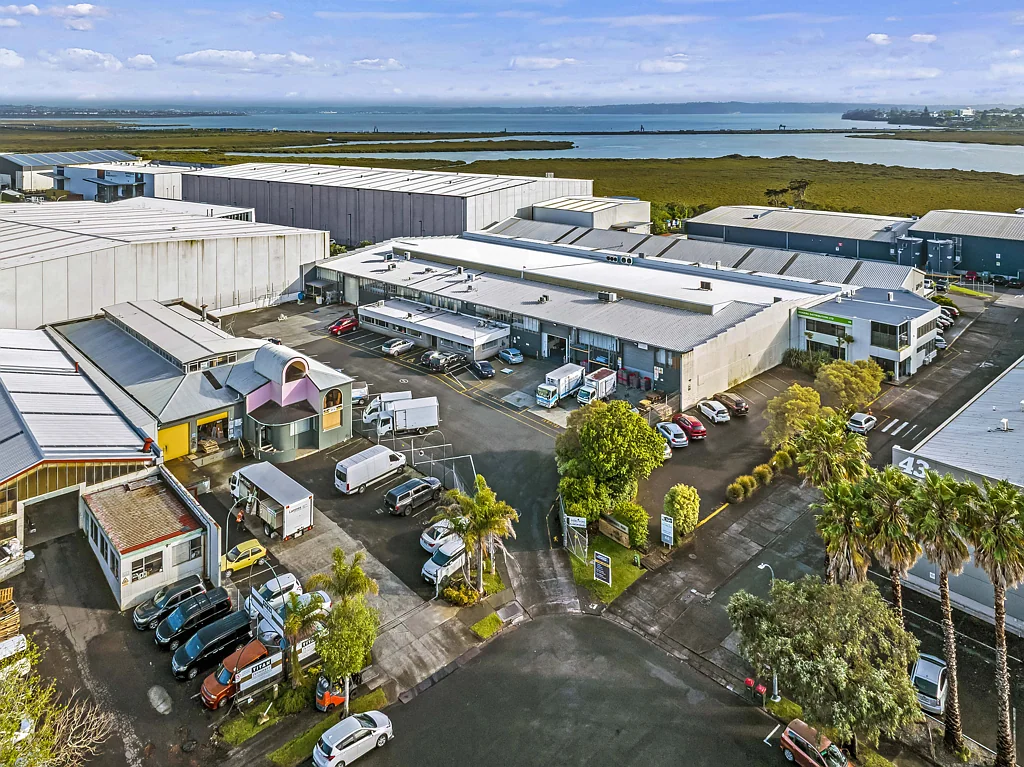 Avondale Versatile large scale industrial - available now